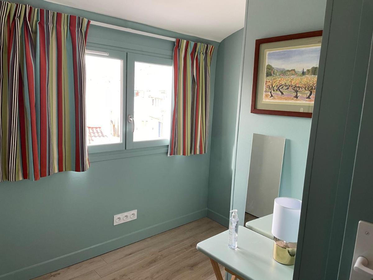 Au Coeur Du Vieux Toulon Au Calme Appartement Renove Climatise Confortable Etage Eleve Avec Ascenseur Proche Parking Et Toutes Commodites Екстер'єр фото