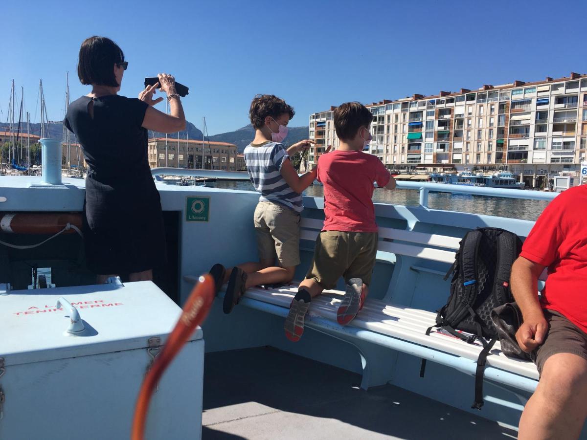Au Coeur Du Vieux Toulon Au Calme Appartement Renove Climatise Confortable Etage Eleve Avec Ascenseur Proche Parking Et Toutes Commodites Екстер'єр фото