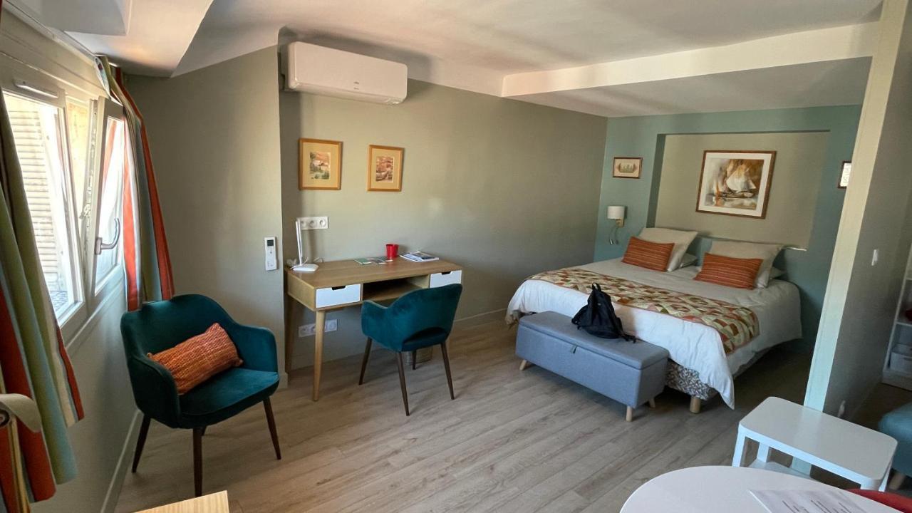 Au Coeur Du Vieux Toulon Au Calme Appartement Renove Climatise Confortable Etage Eleve Avec Ascenseur Proche Parking Et Toutes Commodites Екстер'єр фото