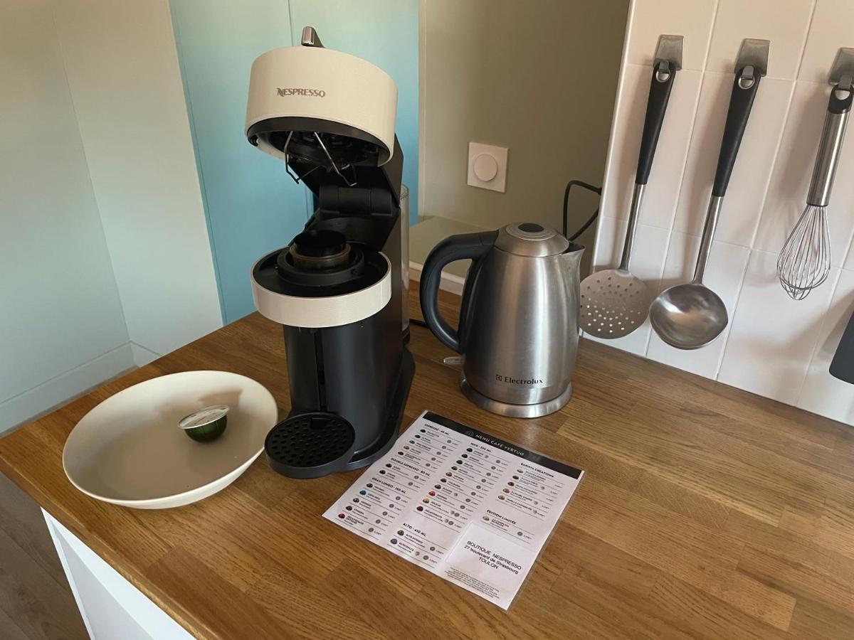 Au Coeur Du Vieux Toulon Au Calme Appartement Renove Climatise Confortable Etage Eleve Avec Ascenseur Proche Parking Et Toutes Commodites Екстер'єр фото